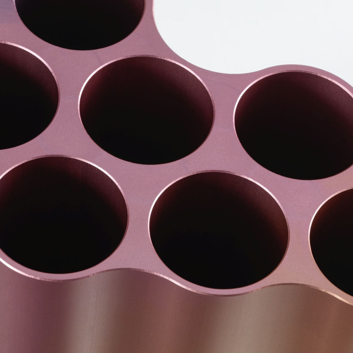 Vitra Nuage Vase métallique medium abstrait – Designvase mit skulpturalem Charakter