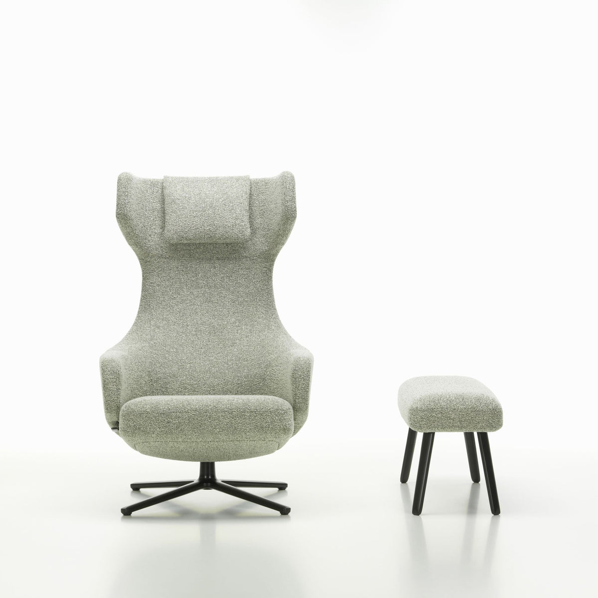Vitra Grand Repos Loungesessel drehbar mit Panchina Ohrensessel & Bank