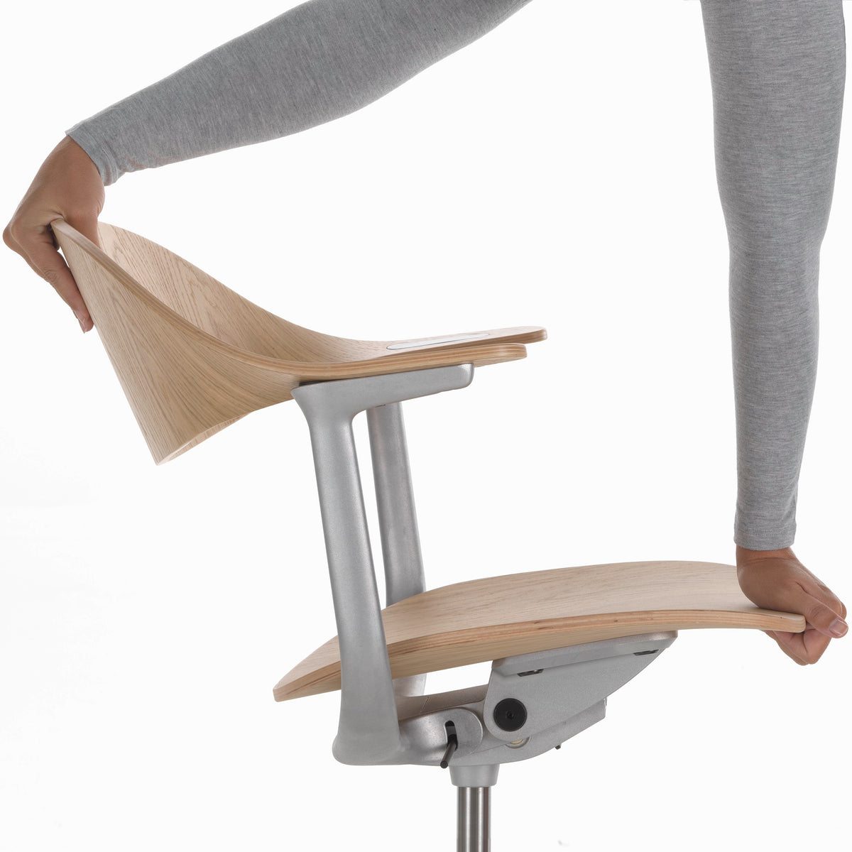 Vitra Mynt High Counterstuhl Plywood Sitz & Rücken Formsperrholz