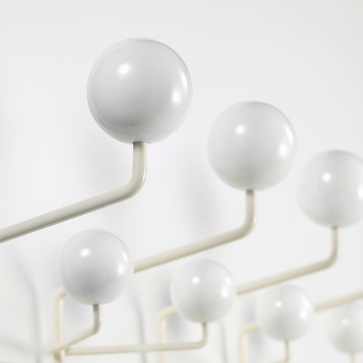 Vitra Eames Hang it all Wandgarderobe NEUE Farben