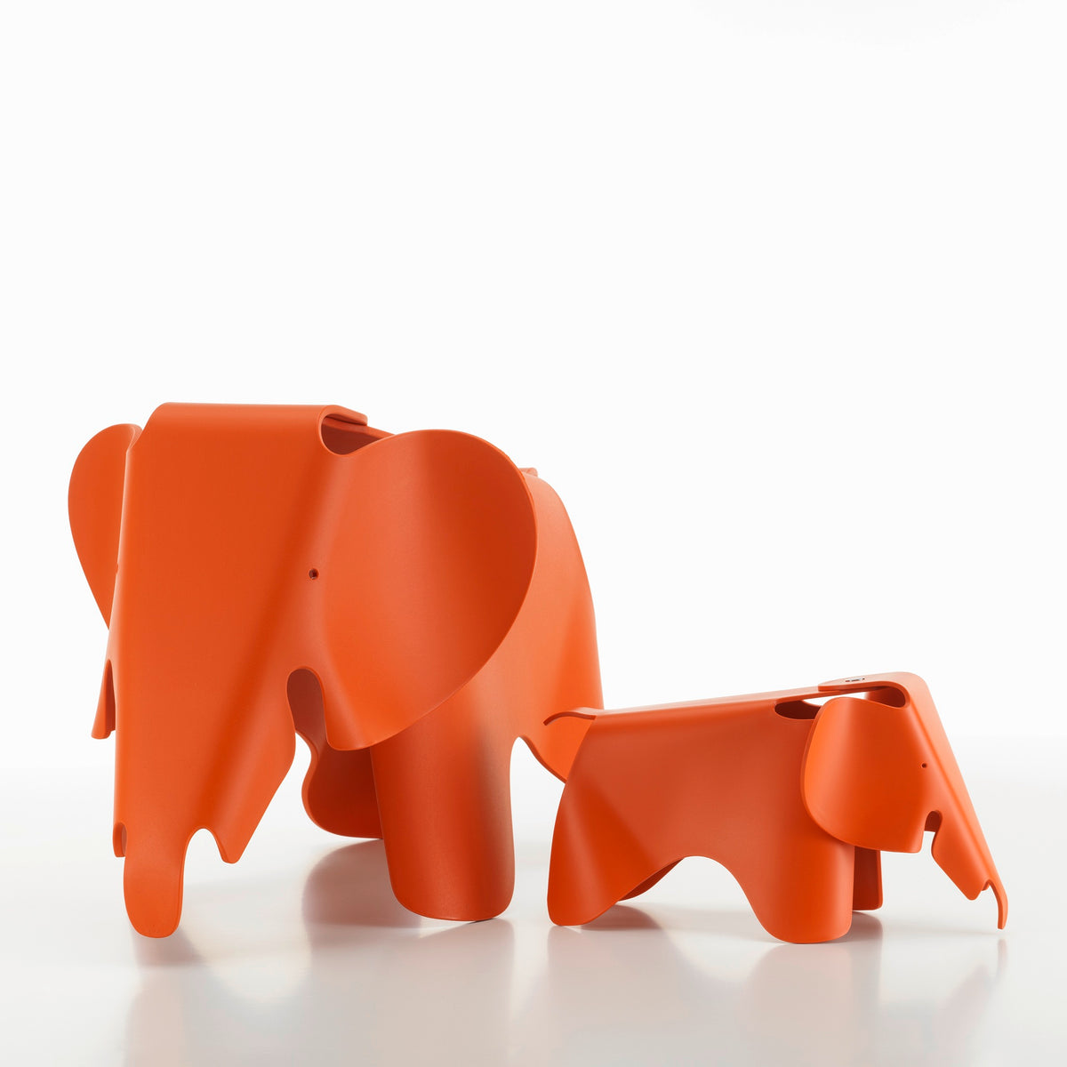 Vitra Eames Elephant Plastic RE Hocker Sitzobjekt Kunststoff recycelt