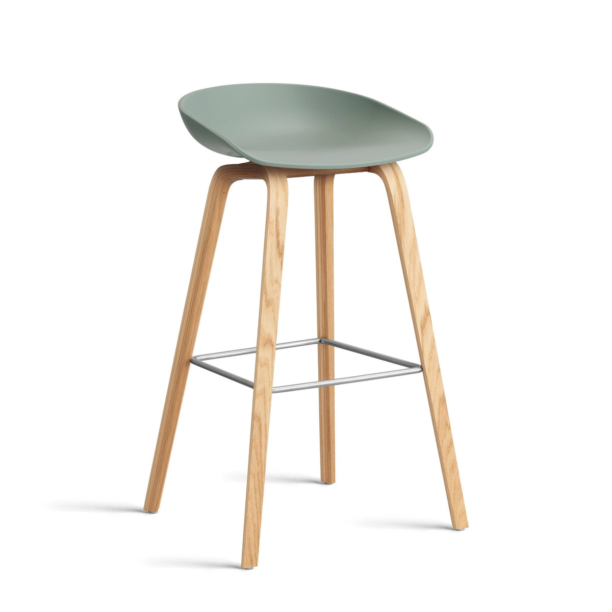 Hay AAS 32 Barhocker – Sitz Kunststoff recycelt Gestell Eiche/Nussbaum