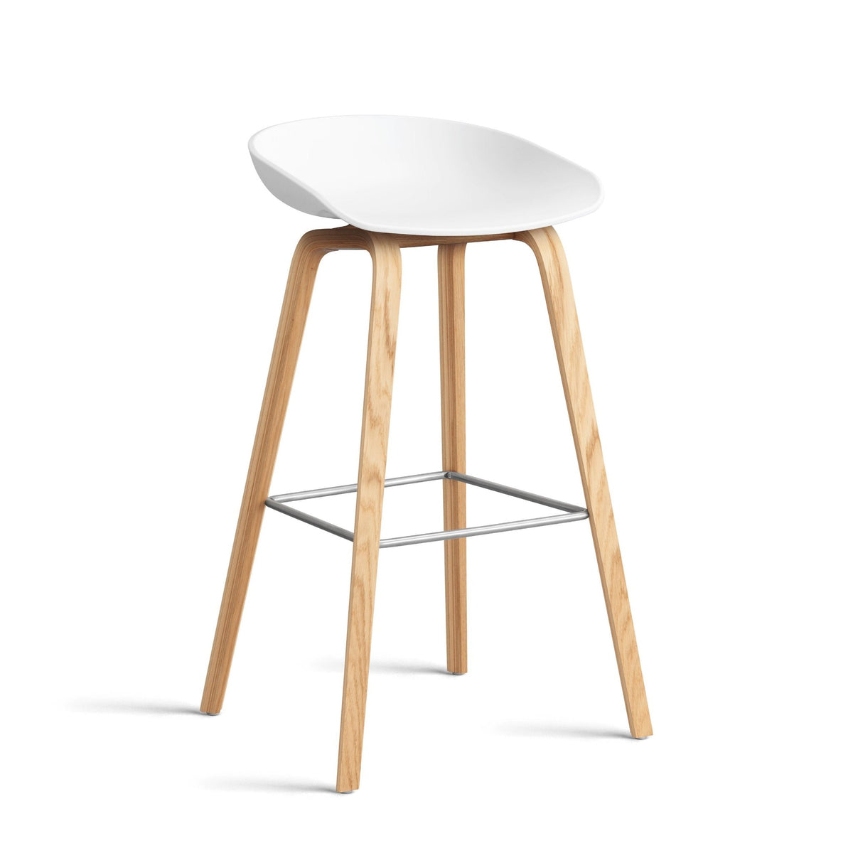 Hay AAS 32 Barhocker – Sitz Kunststoff recycelt Gestell Eiche/Nussbaum