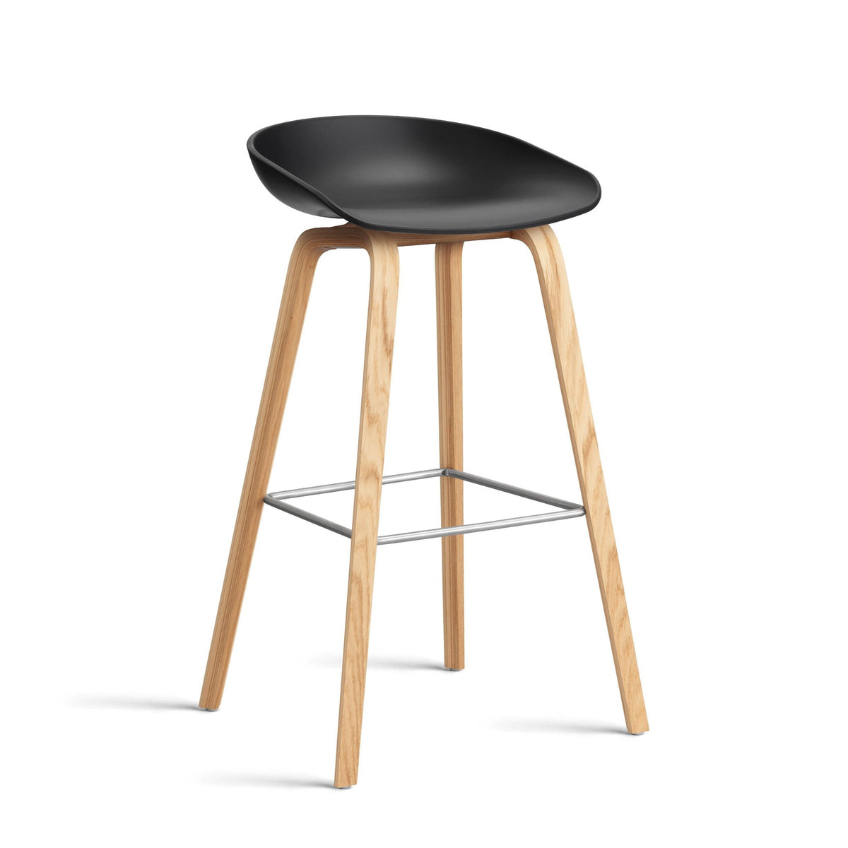 Hay AAS 32 Barhocker – Sitz Kunststoff recycelt Gestell Eiche/Nussbaum