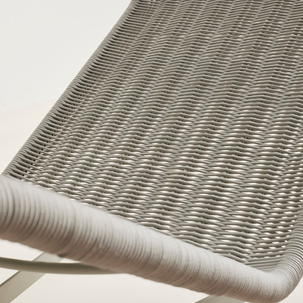 HAY Palissade Cord Chaise Longue Outdoor-Liege
