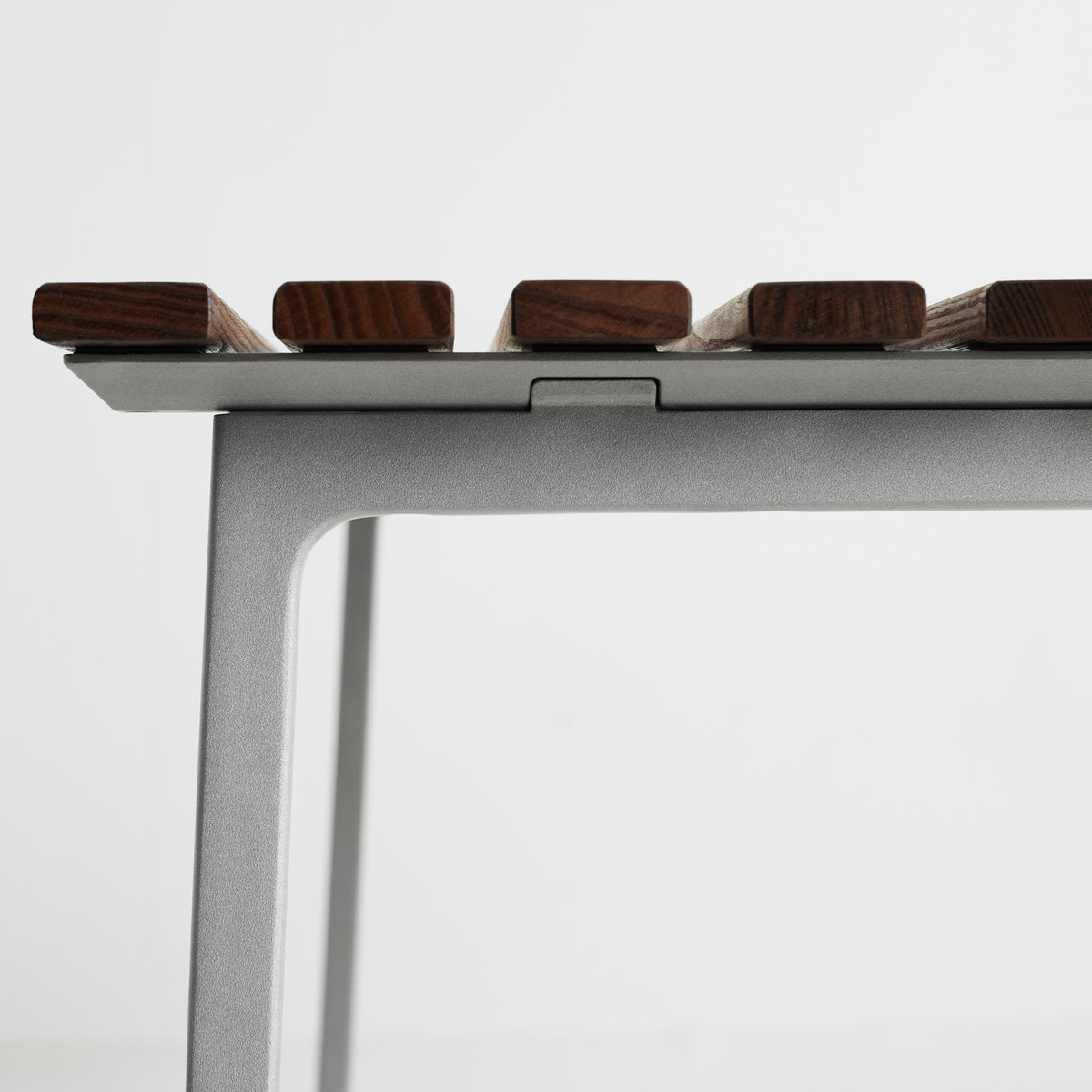 HAY Traverse Table Outdoor Tisch 140 x 83 cm Esche geölt / Aluminium