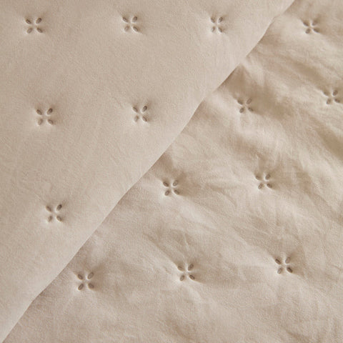 Breezy Sprei Beige 230x240 cm