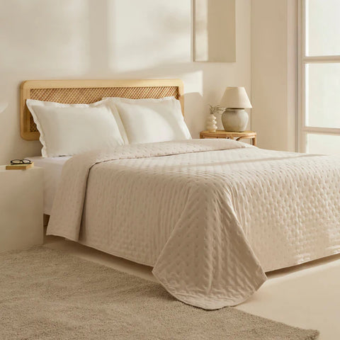 Breezy Sprei Beige 230x240 cm