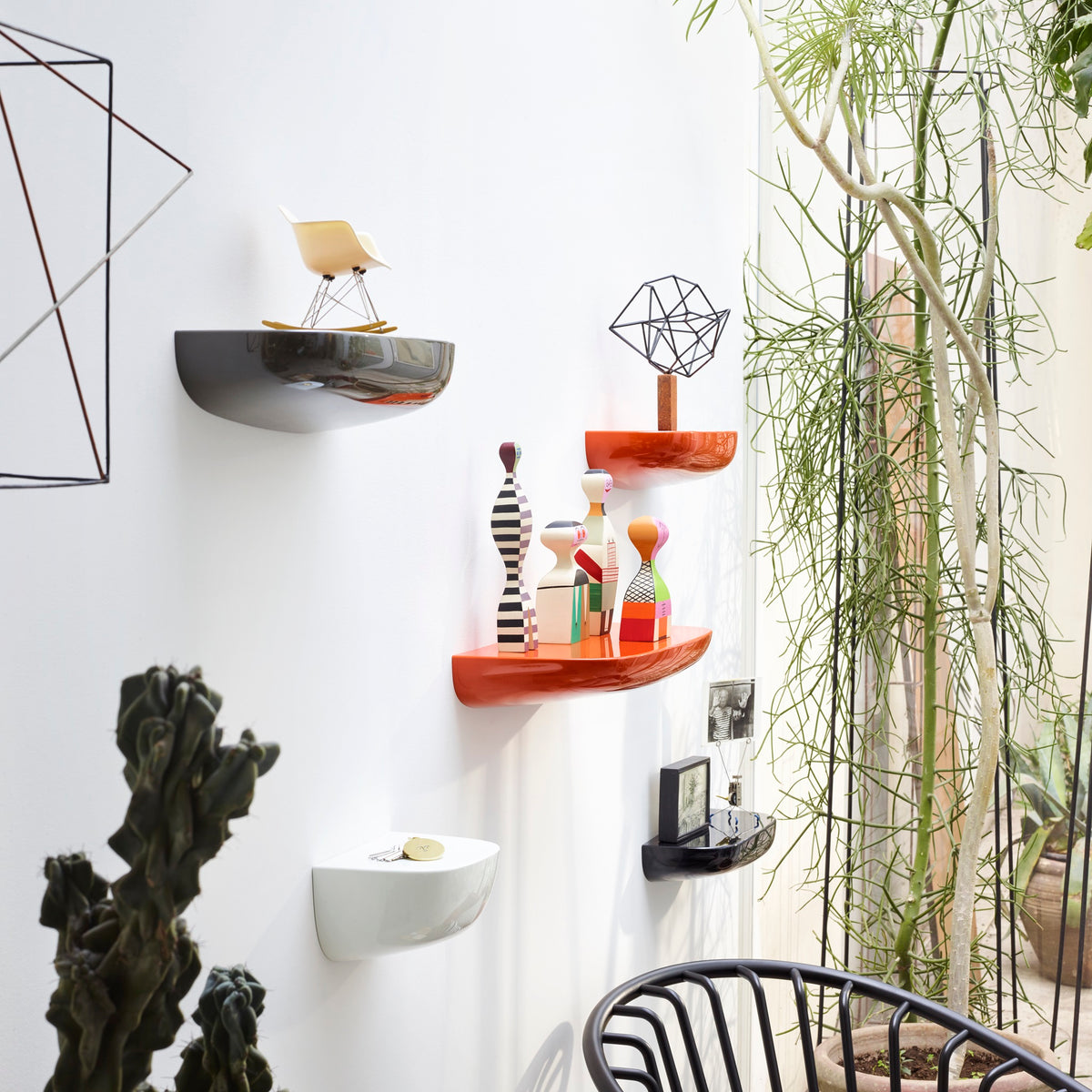 Vitra Corniches Wandregal medium