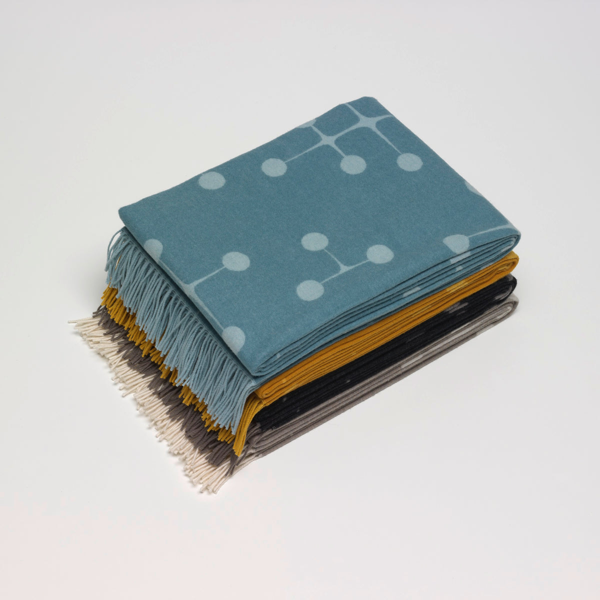 Vitra Eames Wool Blanket Dot Pattern Wolldecke taupe beige gepunktet