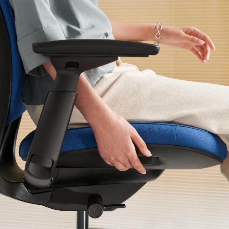 Steelcase Series 2 Bürostuhl mit Armlehnen Sitz & Rückenlehne gepolstert
