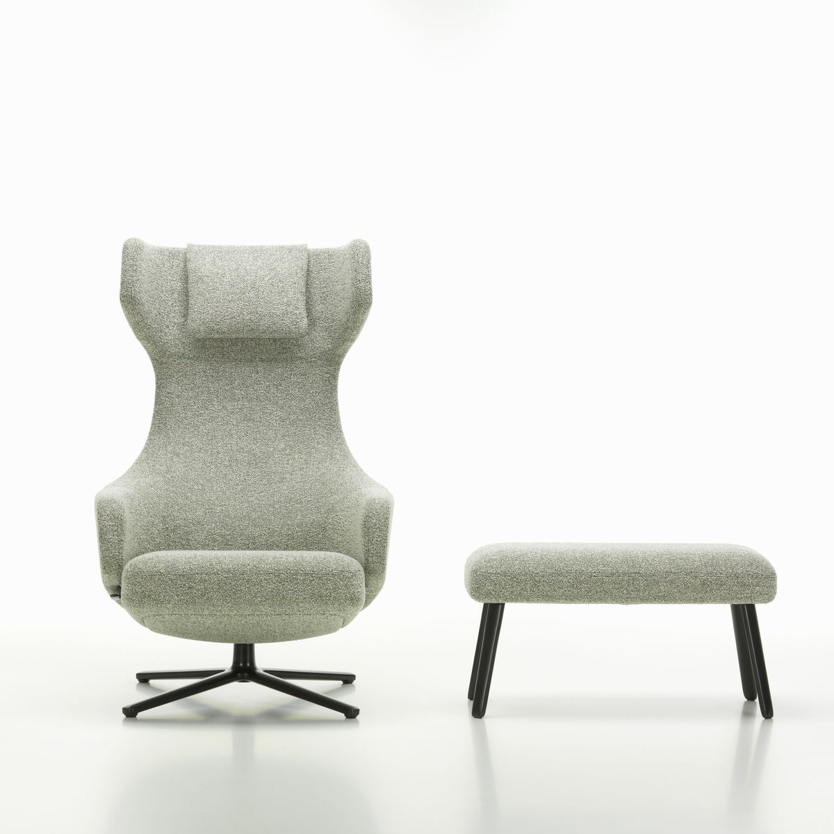 Vitra Grand Repos Loungesessel drehbar mit Panchina Ohrensessel & Bank