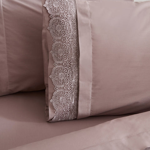 Karaca Home Valeria Queen 8-delige Trouwt Set Rozenkleur