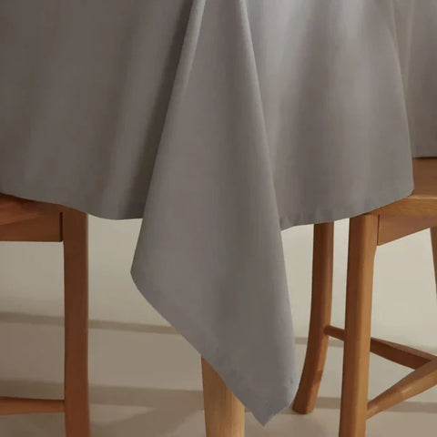 Karaca Home Belle Hemmed Tafelkleed Grijs