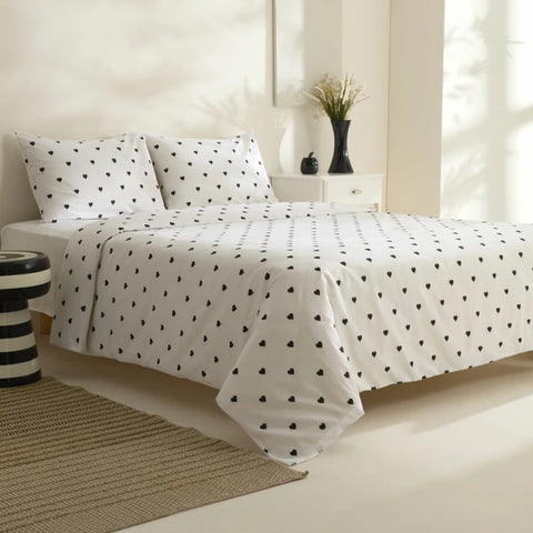 Sarah Anderson Amour Double Duvet Cover Set – Black
 