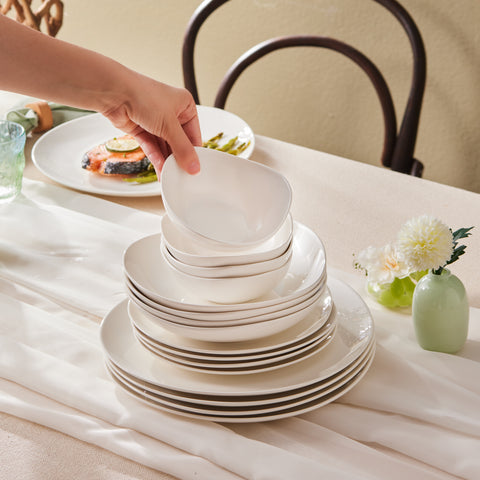 Karaca Streamline Rubicon 24-delig servies voor 6 personen, wit