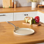 Karaca Swiss Crystal Almond Cream, Pannenkoekenpan, 25cm