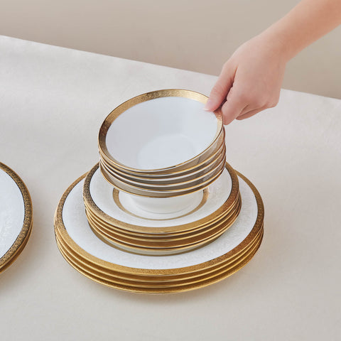 Karaca Royal Bone China Victoria 55-delige Dinnerset voor 12 Personen, Goud