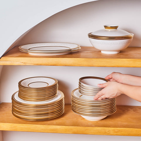 Karaca Royal Bone China Charlotte 55-delige Dinnerset voor 12 Personen, Goud