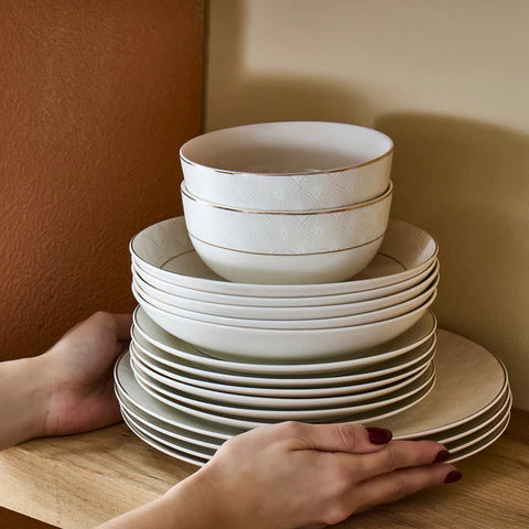 Karaca Elegance Bone Mandarin 53-delig tafelservice voor 12 personen Goud