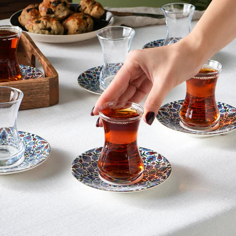 Karaca Emirgan 12-delige Turkse Theeset van Bone China voor 6 Personen, 130 ml, Meerkleurig