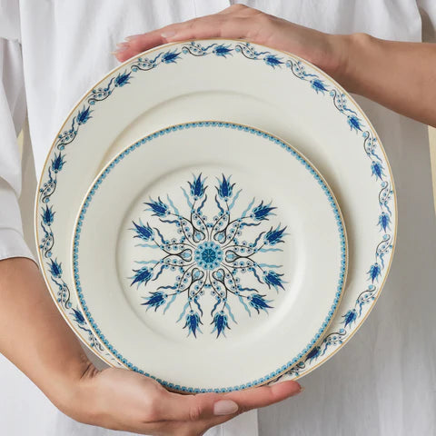 Karaca Forever Bone China Iznik 24-delig serviesset voor 6 personen, Meerkleurig
