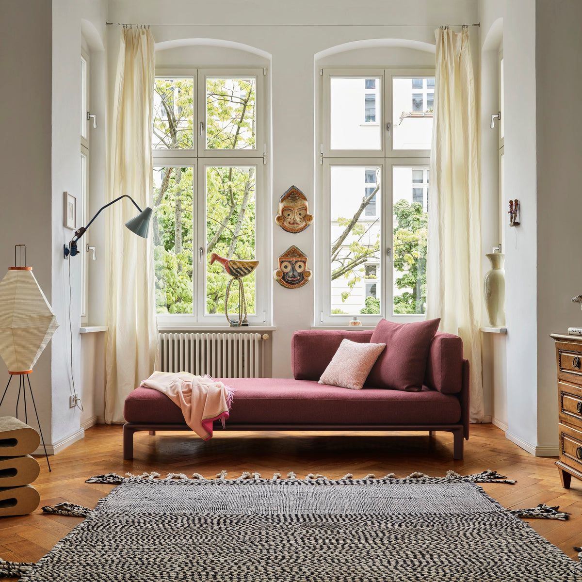 Vitra Colour Block Blanket von Hella Jongerius Wolldecke bordeaux - blau