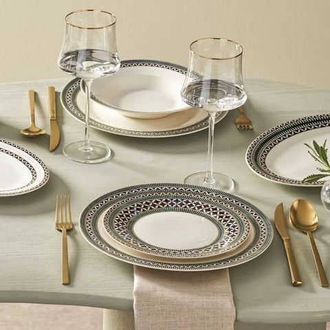 Karaca Cordoba New Bone 56-delige dinerset voor 12 personen