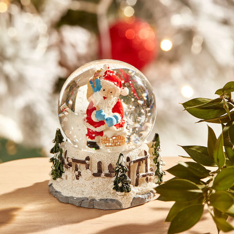 Karaca Home Kerstman Sneeuwbol