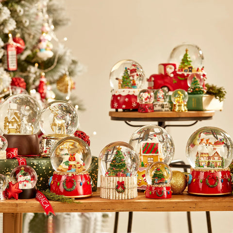 Karaca Home Kerstman Sneeuwbol