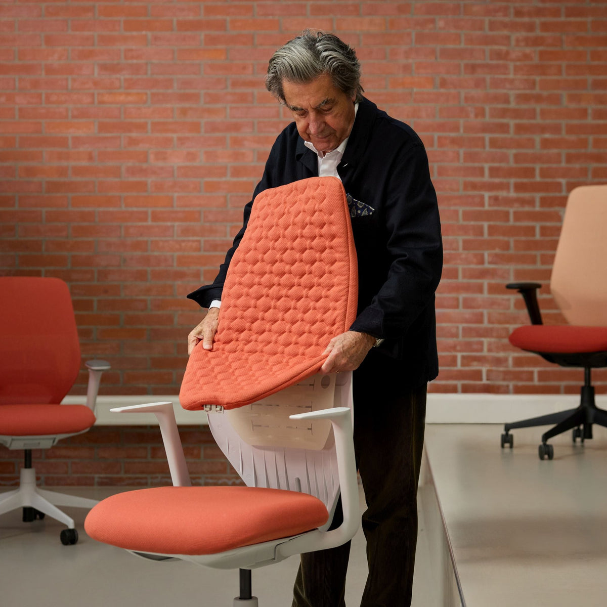 Vitra ACX Pad Bürostuhl Sitz und Rückenlehne gepolstert  Laser RE