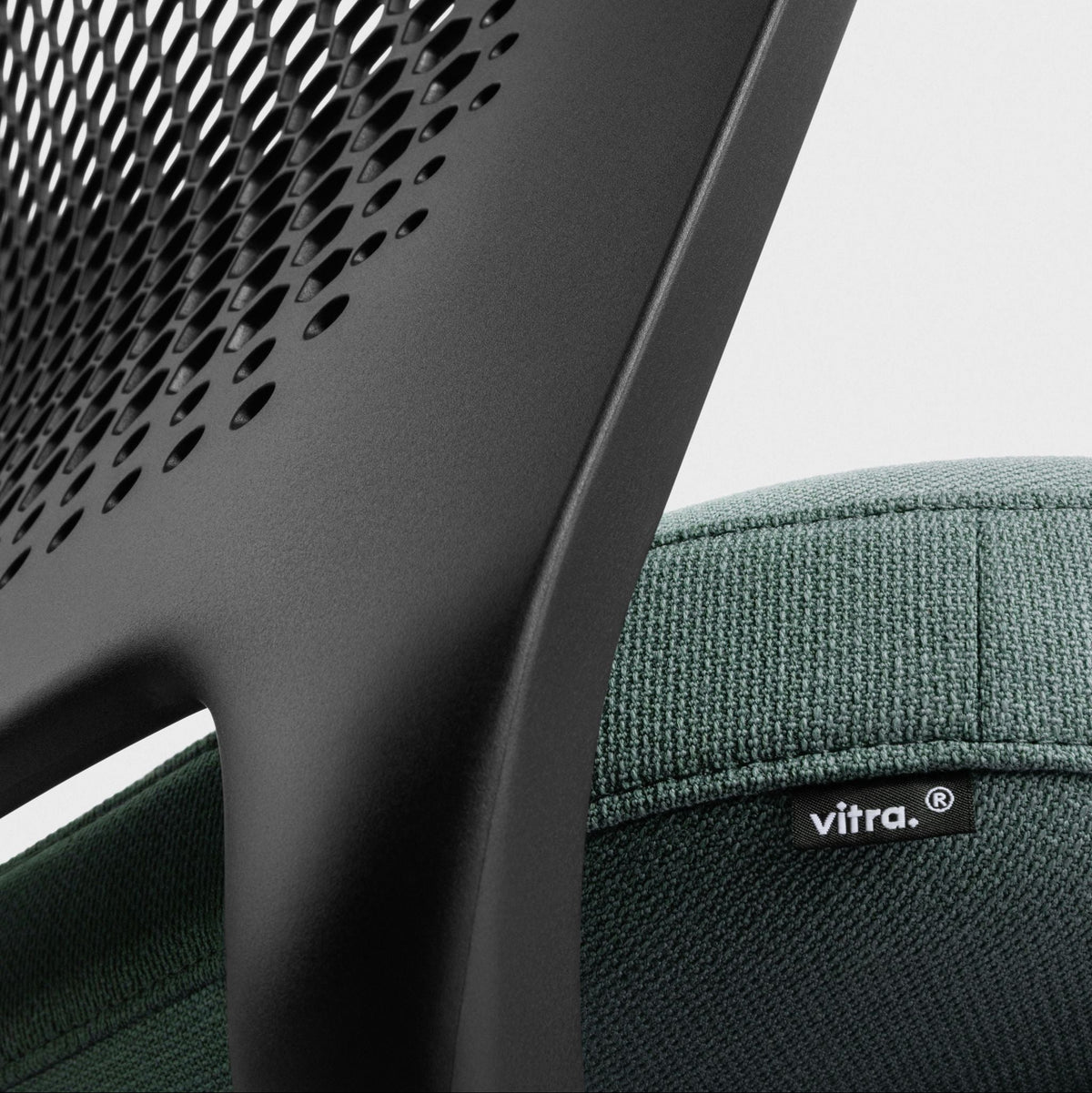 Vitra ID Air Bürostuhl gelochter patentierter Kunststoffrücken Sitzbezug Laser RE
