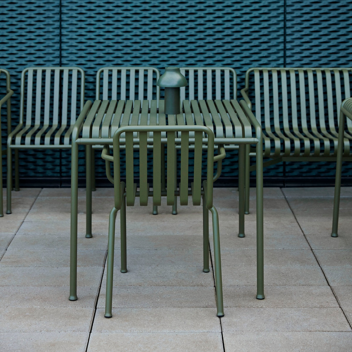 HAY Palissade Table Outdoor-Tisch Stahl 90 x 82,5 H 75 cm
